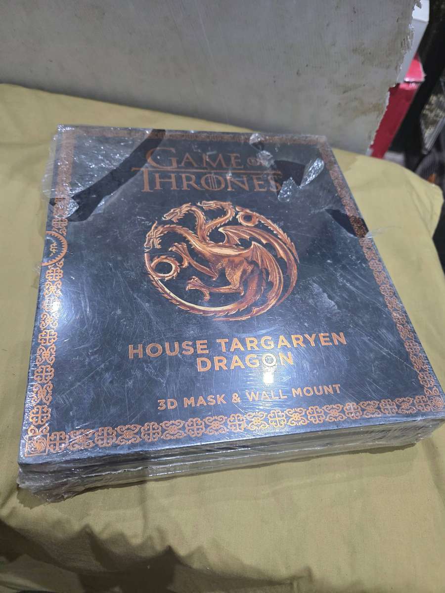 4X GAME OF THRONES 3D MASK AND WL MOUNT