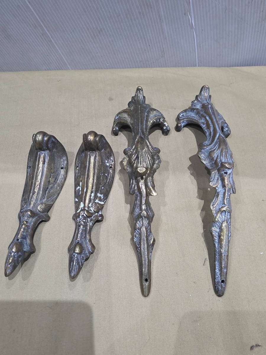 4 PIECE VINTAGE BRASS FURNITURE ITEMS