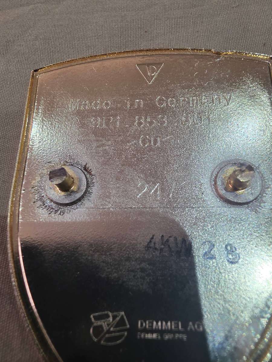 PORSCHE FRONT EMBLEM BADGE(MADE IN GERMANY) SEE MARKINGS
