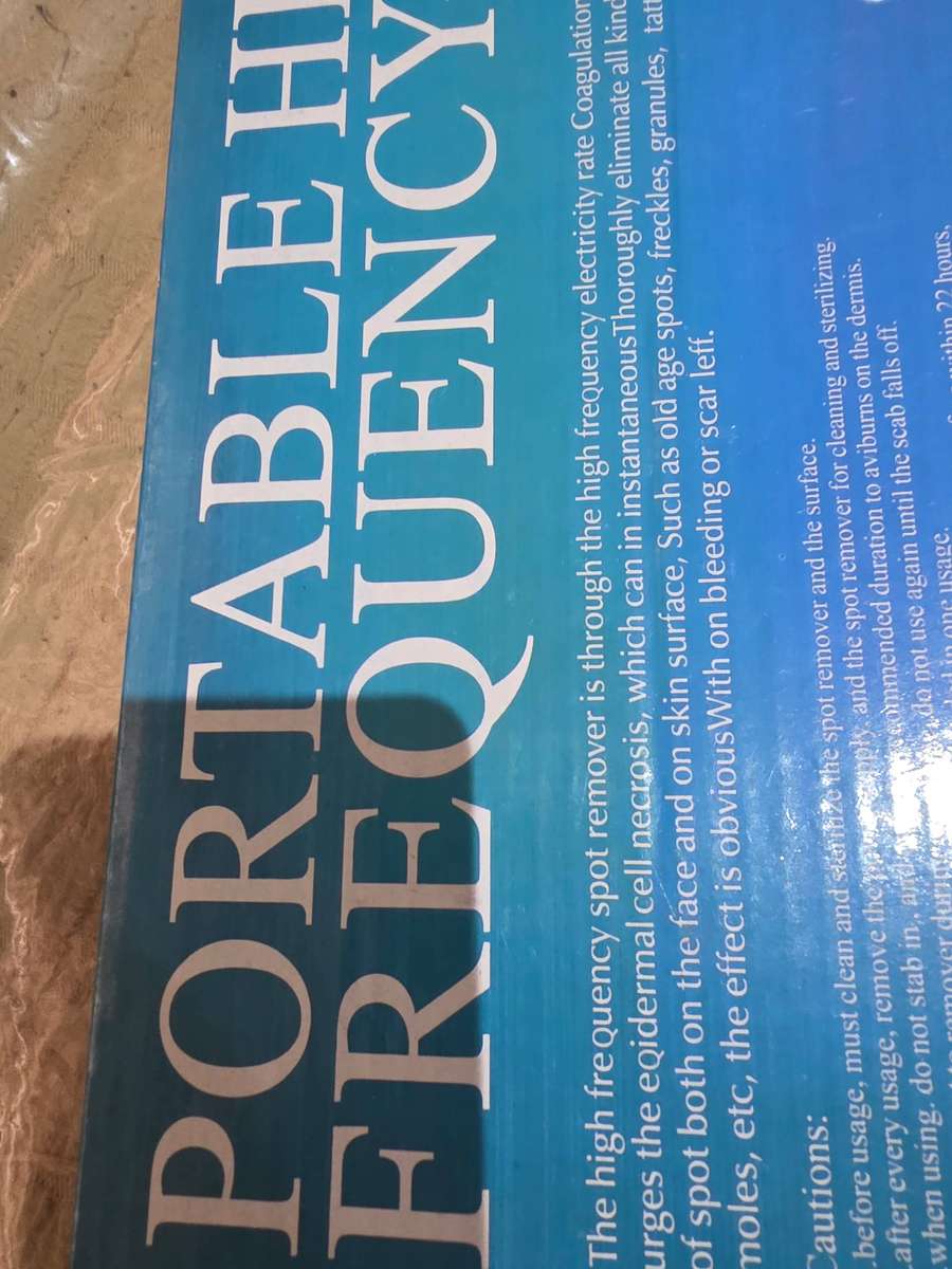 HAND'HOLDING HIGH FREQUENCY INSTRUMENY