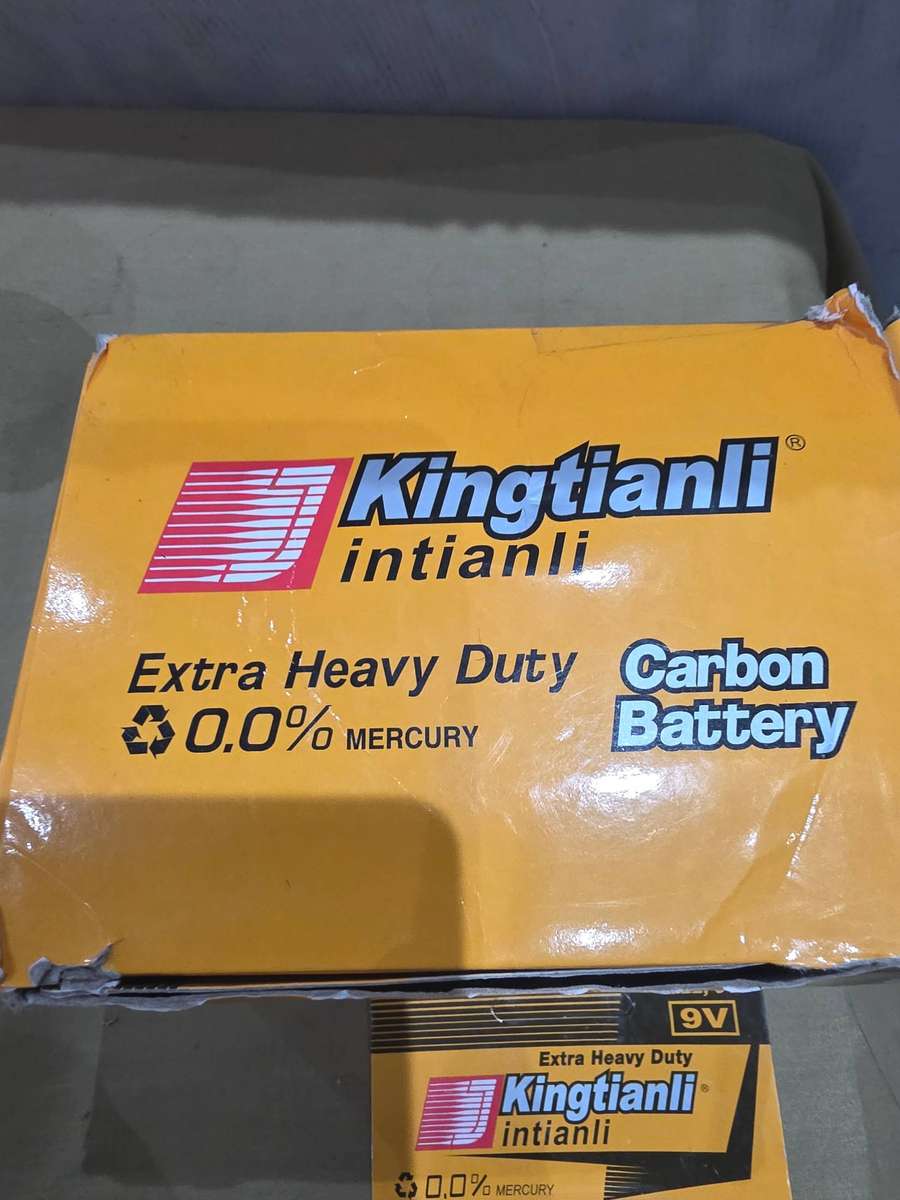 10 PIECE XTRA HEAVY DUTY 9V CARBON BATTERIES