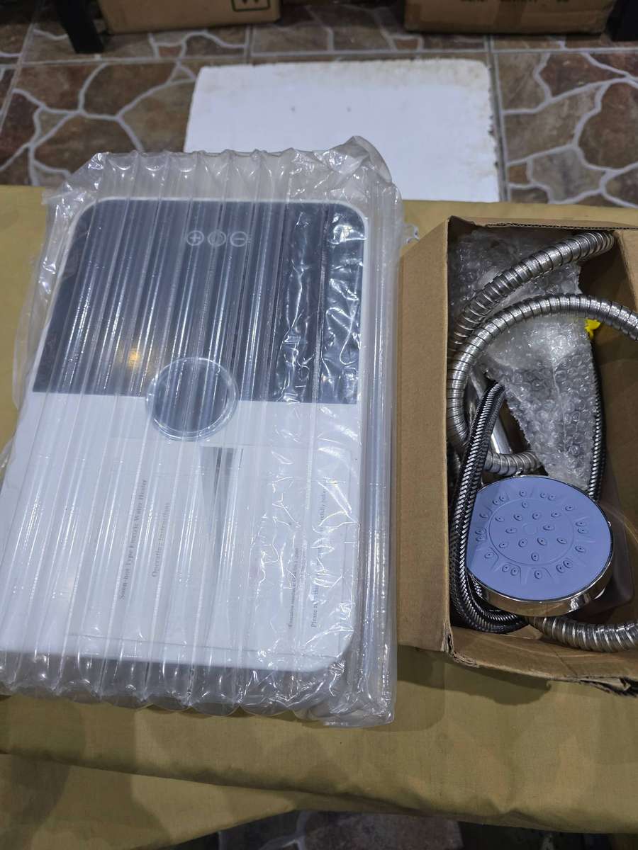 INSTANT WATER HEATER SYSTEM