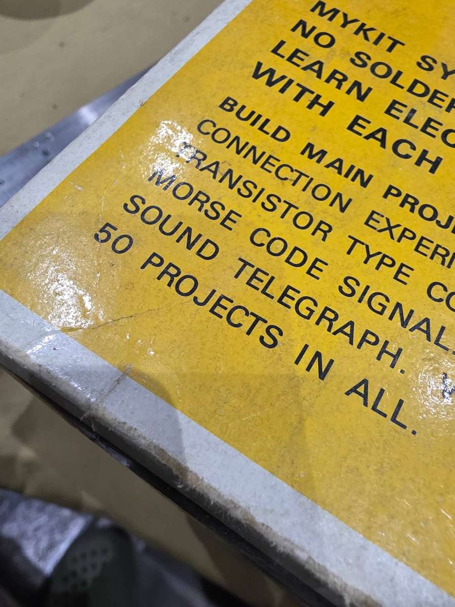 MY KIT SYSTEM(ELECTRONIC PROJECT KIT)UNUSED-38 X 22CM