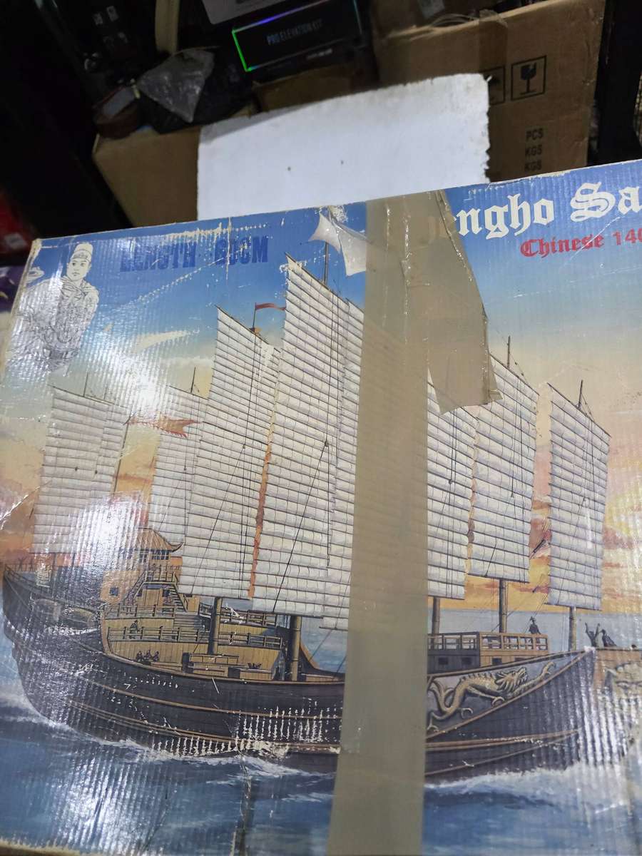 CHINESE Q405-1430 MI.G DYNASTY CHENGHO SAILSHIP TO BUILD(60CM LENGTH)