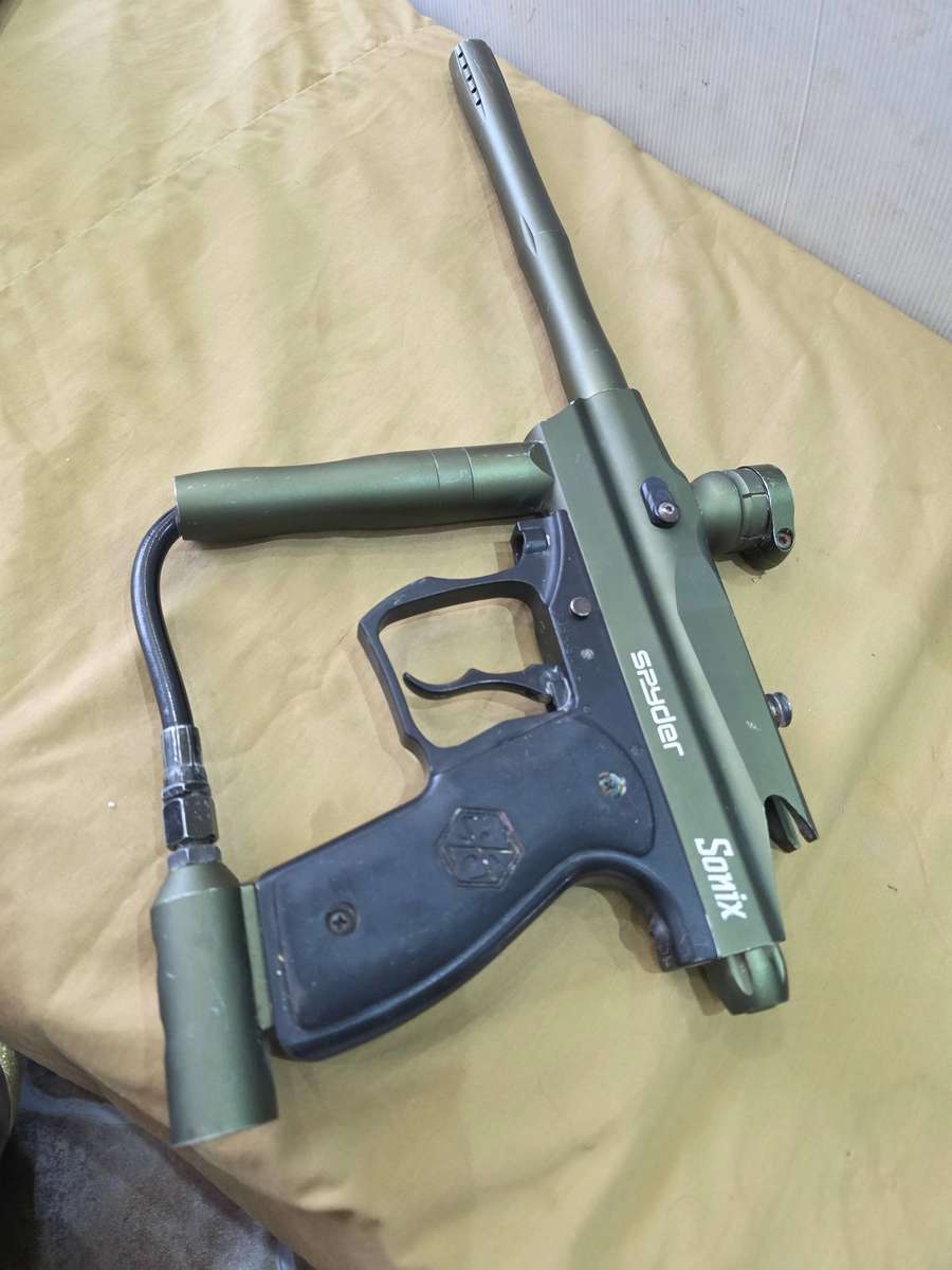 SPYDER SONIX PAINTBALL GUN