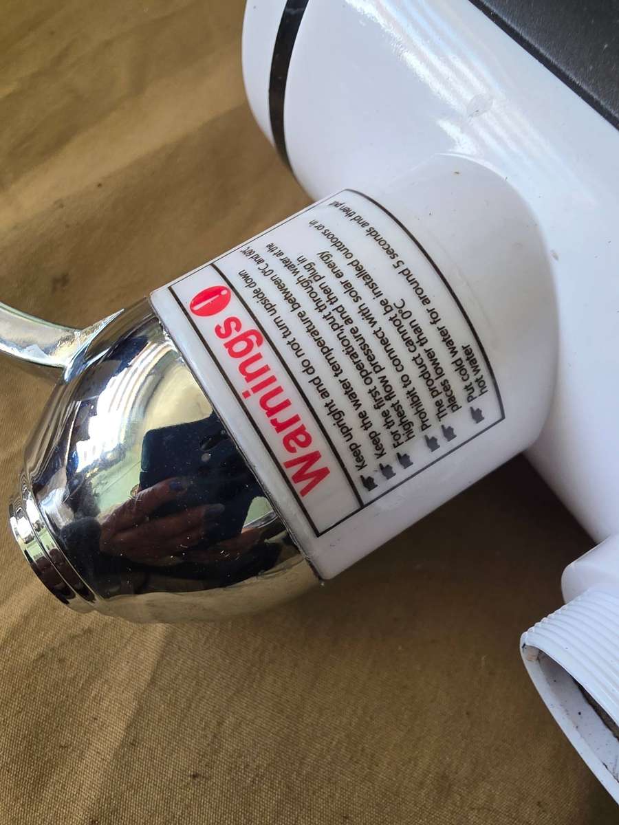 INSTANT ELECTRIC HEATING WATER(FAUCET AND SHOWER)