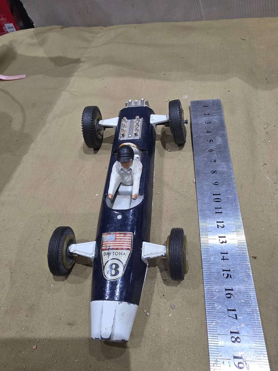 RARE MINI HI-WAY DAYTONA TRIANG FORMULA INE RACING CAR