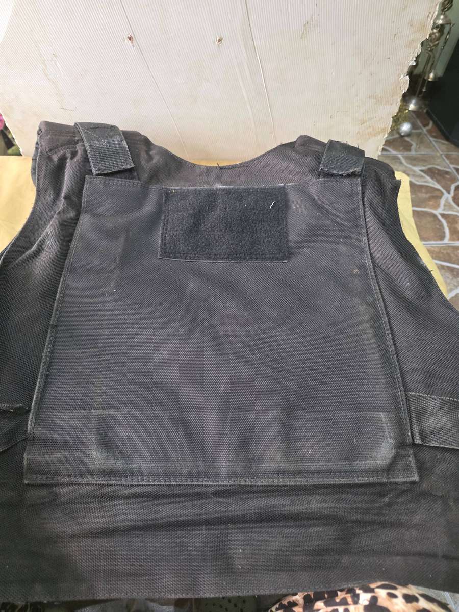 Adult Tactical Vest (XL)