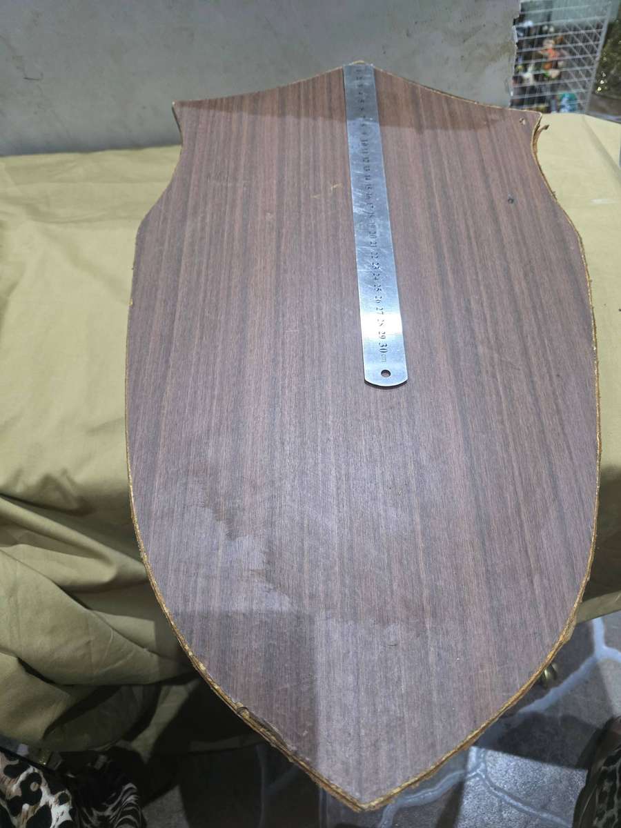 MEDIEVAL KNIGHT OF HONOR(BRASS/COPPER) MOUNTED ON A LEATHER SHIELD BASE