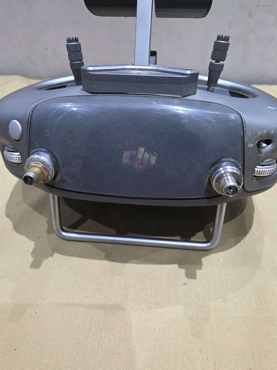 DJI ZT-UKJ DRONE REMOTE