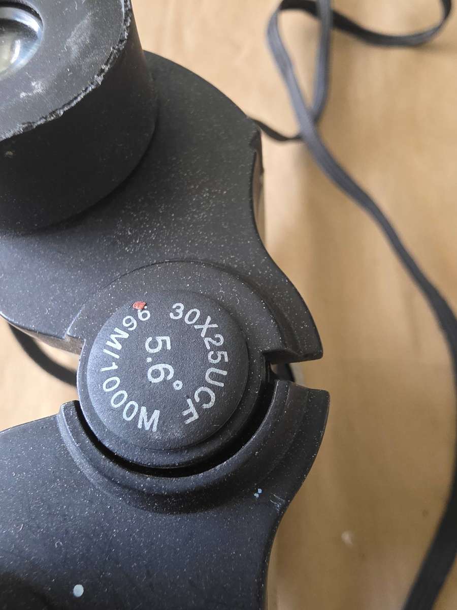 TASCO BINOCULARS (30 X 25)