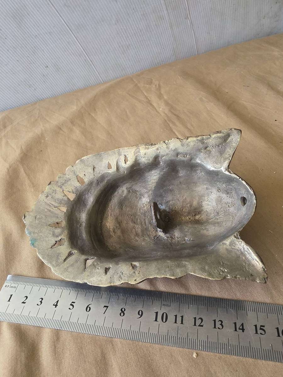 BALINESE ART WALL HANGING(BRONZE ?)