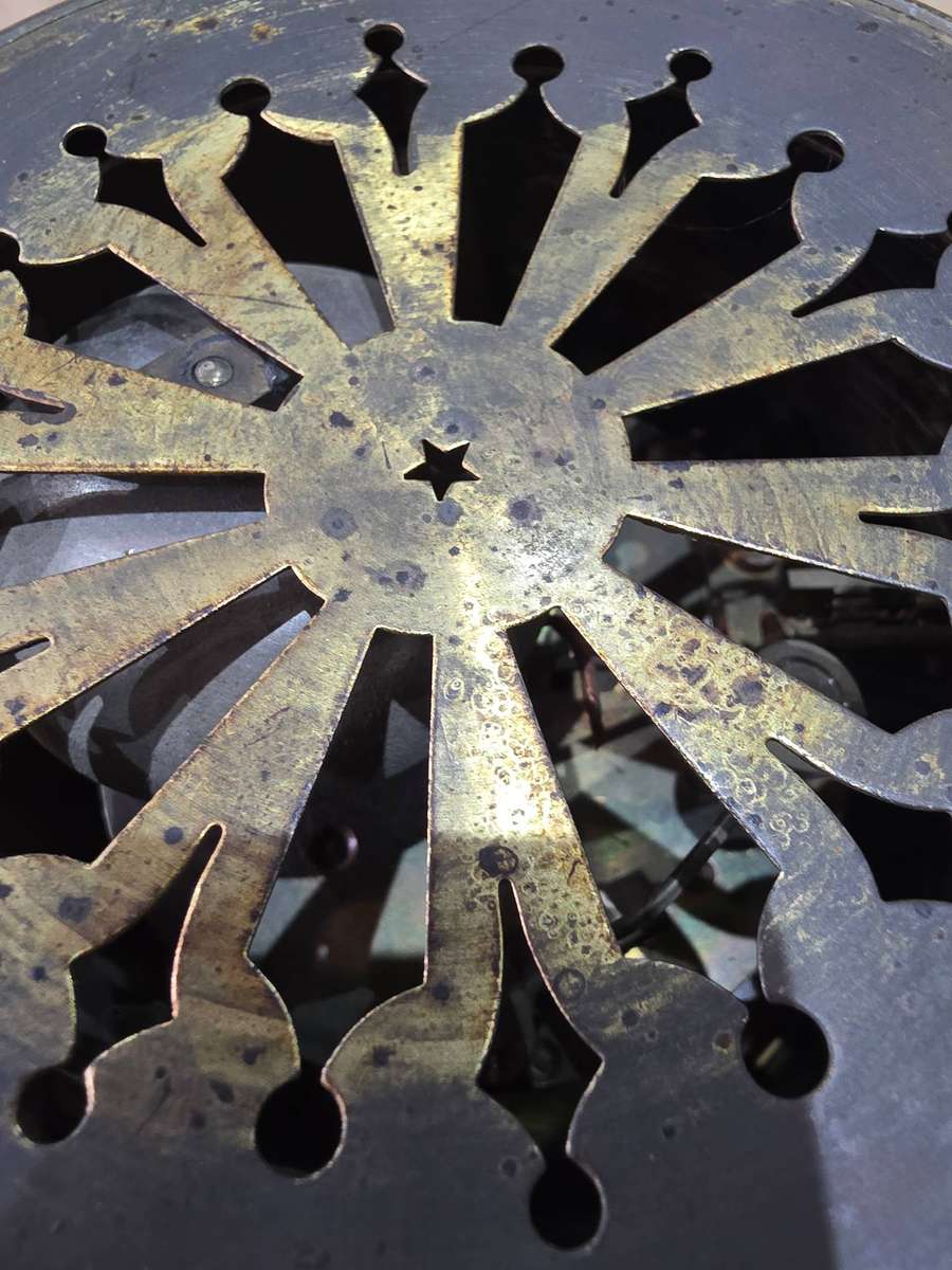 BRASS/BRONZE METAL MECHANICAL CLOCK