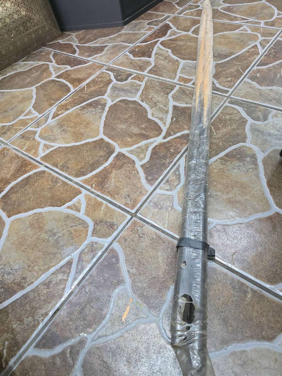 TWO PIECE POOL STICKS