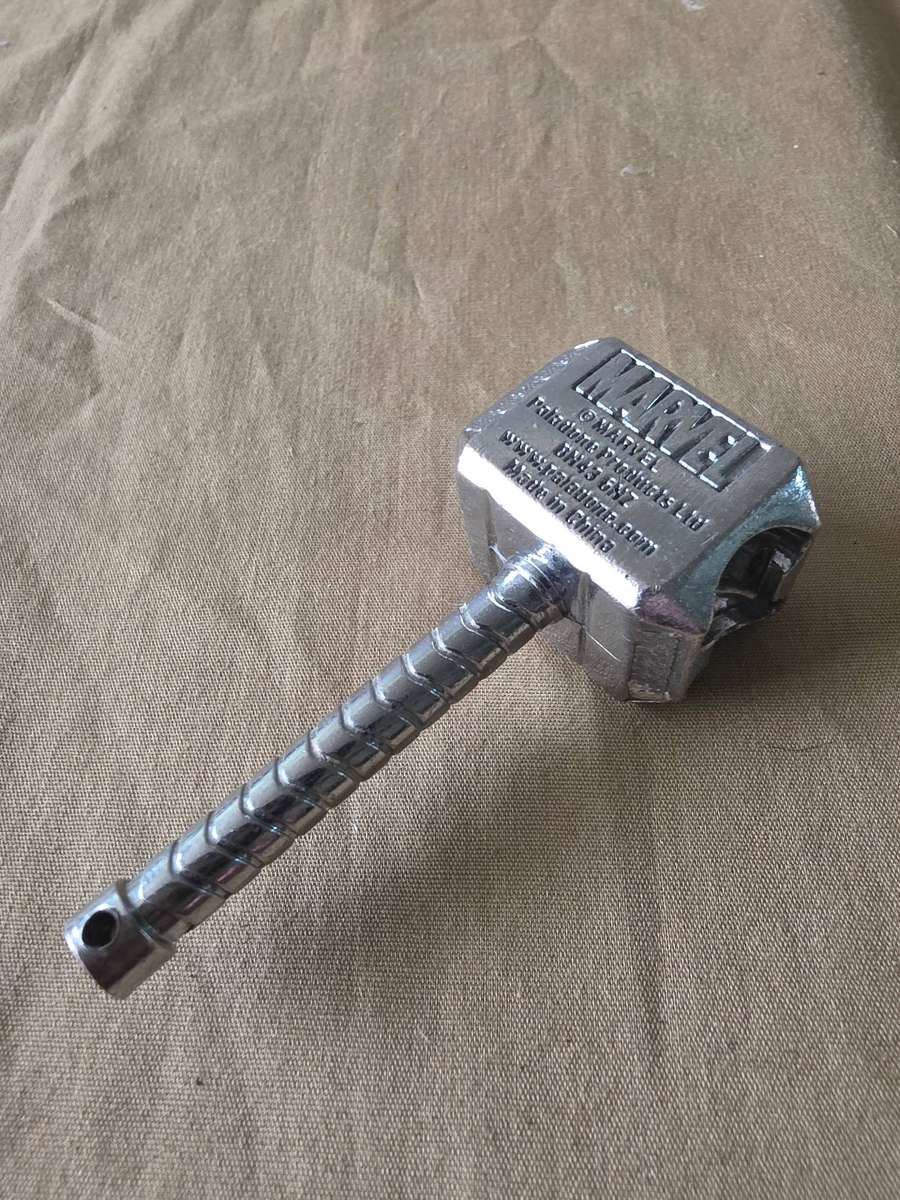 MARVEL THORS HAMMER(METAL)