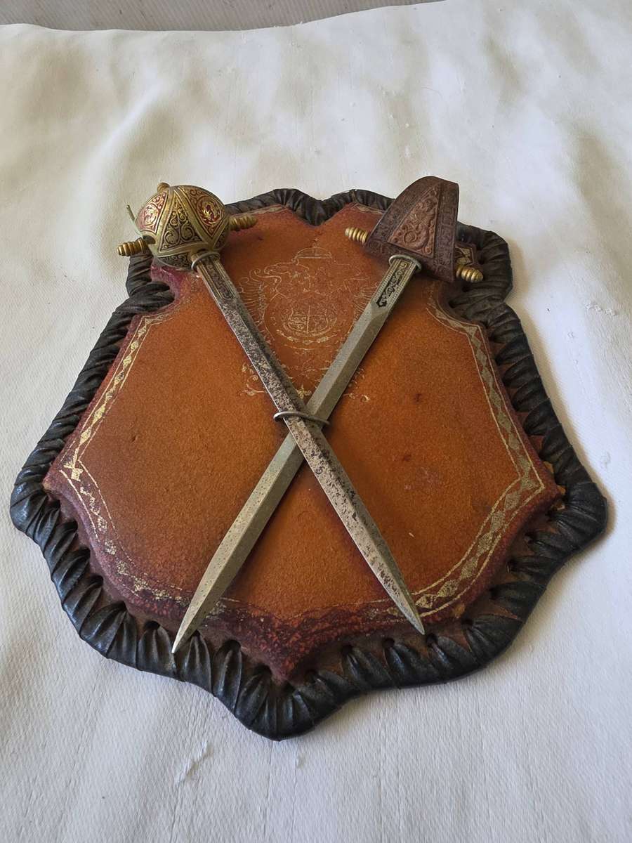 VINTAGE SPANISH SWORD WALL PLAQUE