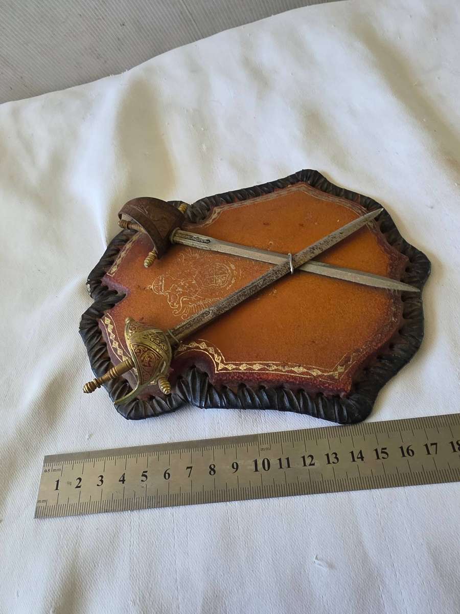 VINTAGE SPANISH SWORD WALL PLAQUE