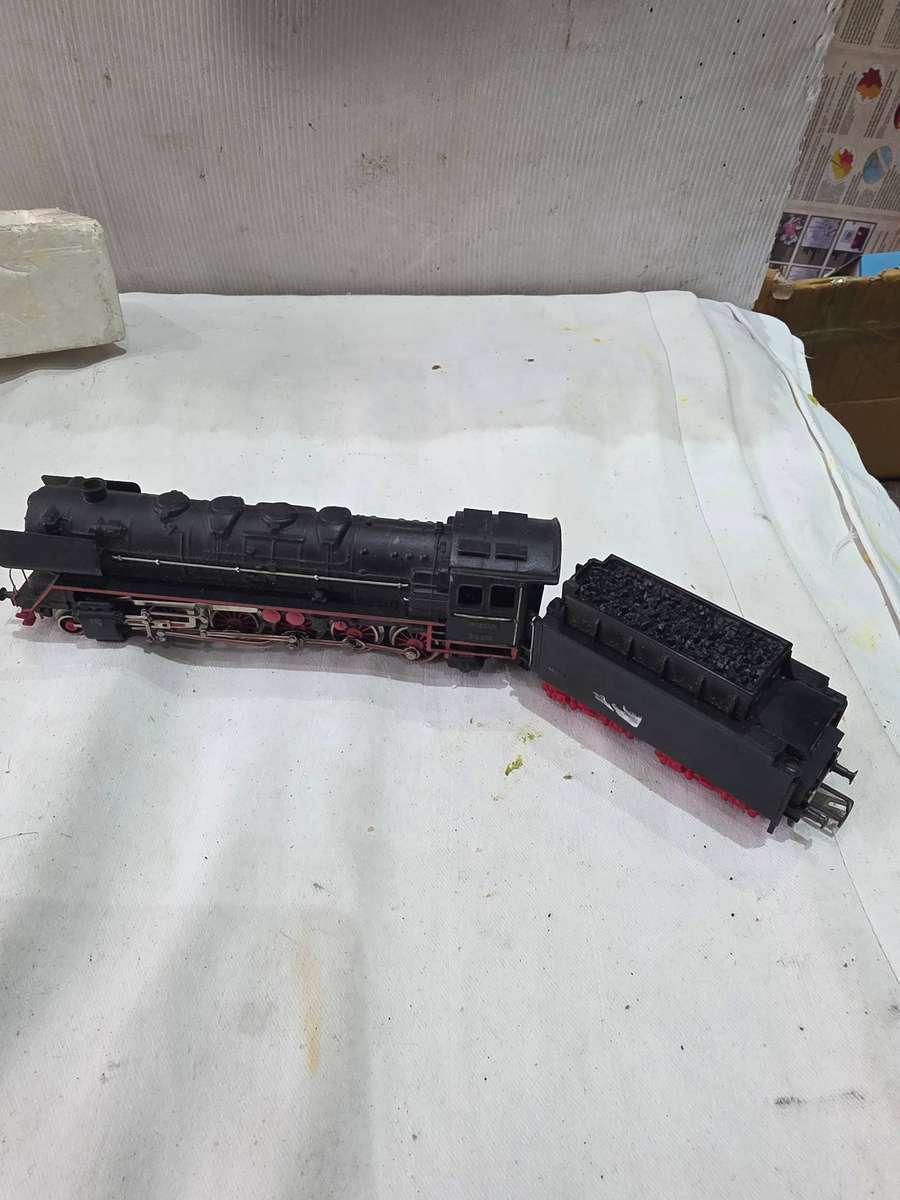 MARKLIN 44690 ENGINE AND COACH(UNUSED)