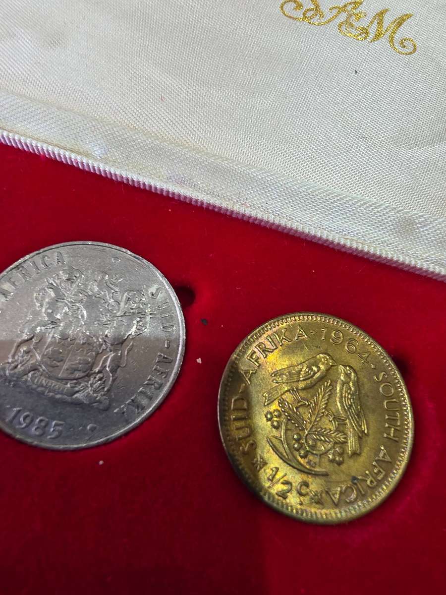 OLD SA COIN SET