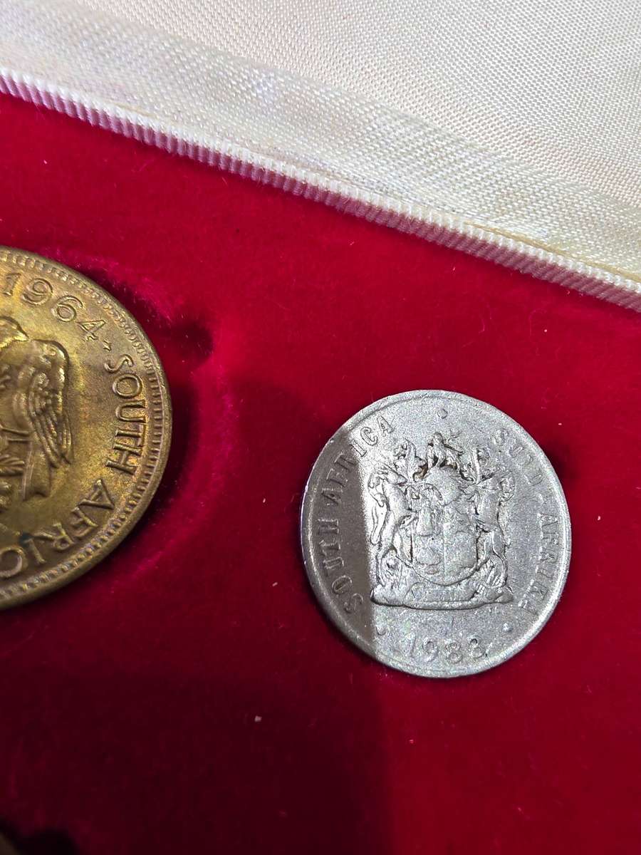 OLD SA COIN SET