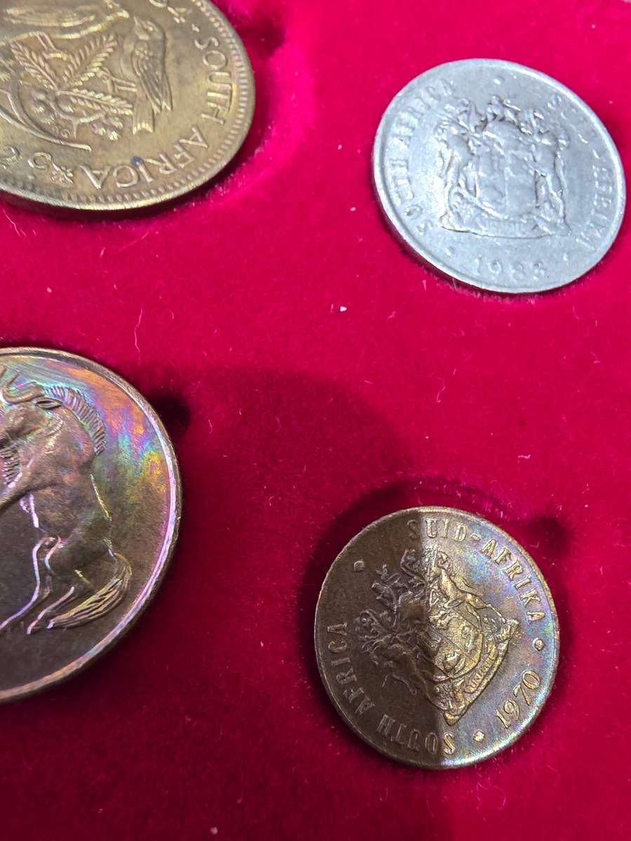 OLD SA COIN SET