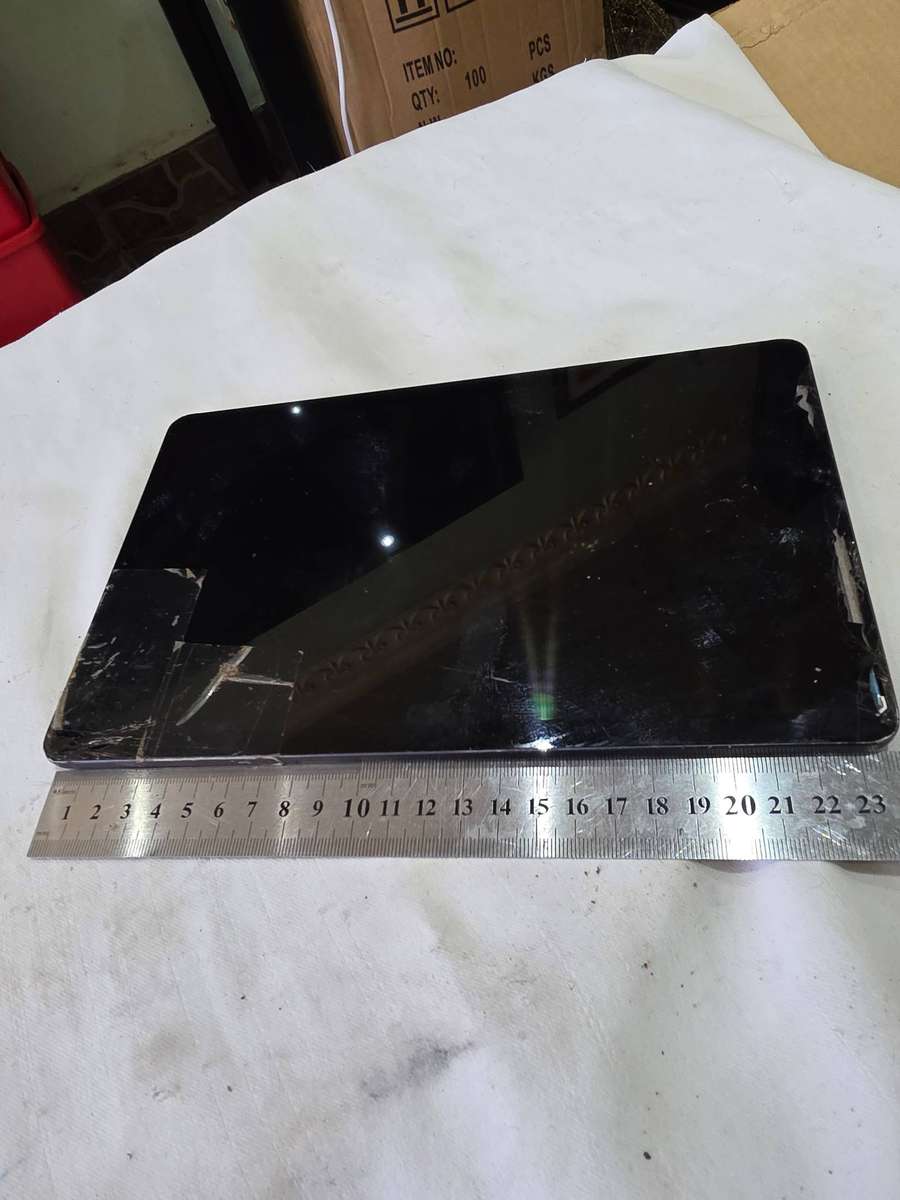 ORIGINAL SAMSUNG A7 TABLET-SEE DESCRIPTION