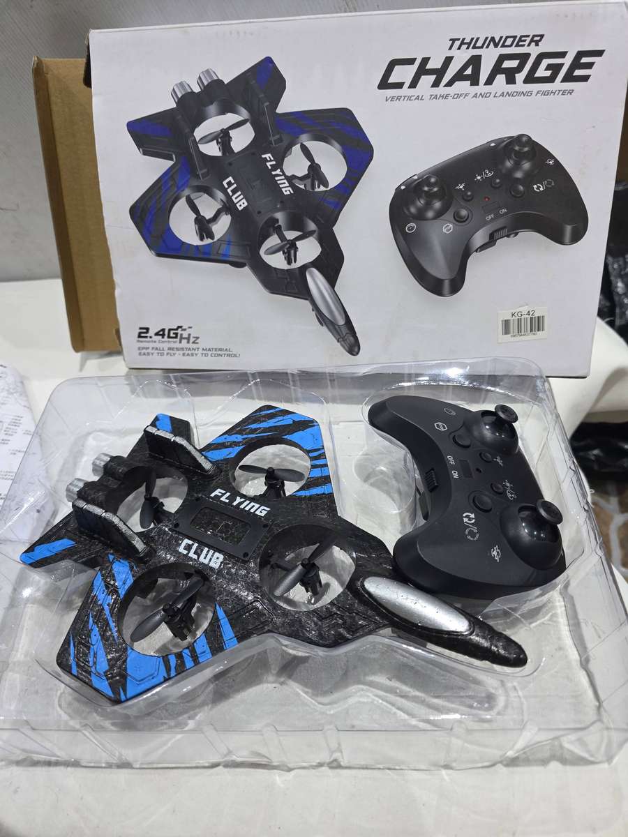 THUNDER CHARGER 2.4 GHZ DRONE