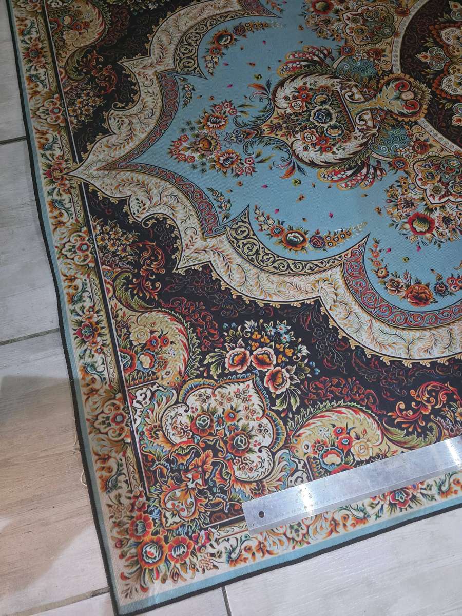 FLOOR RUG(2.22MN X 1.58M) LIGHT WEIGHT
