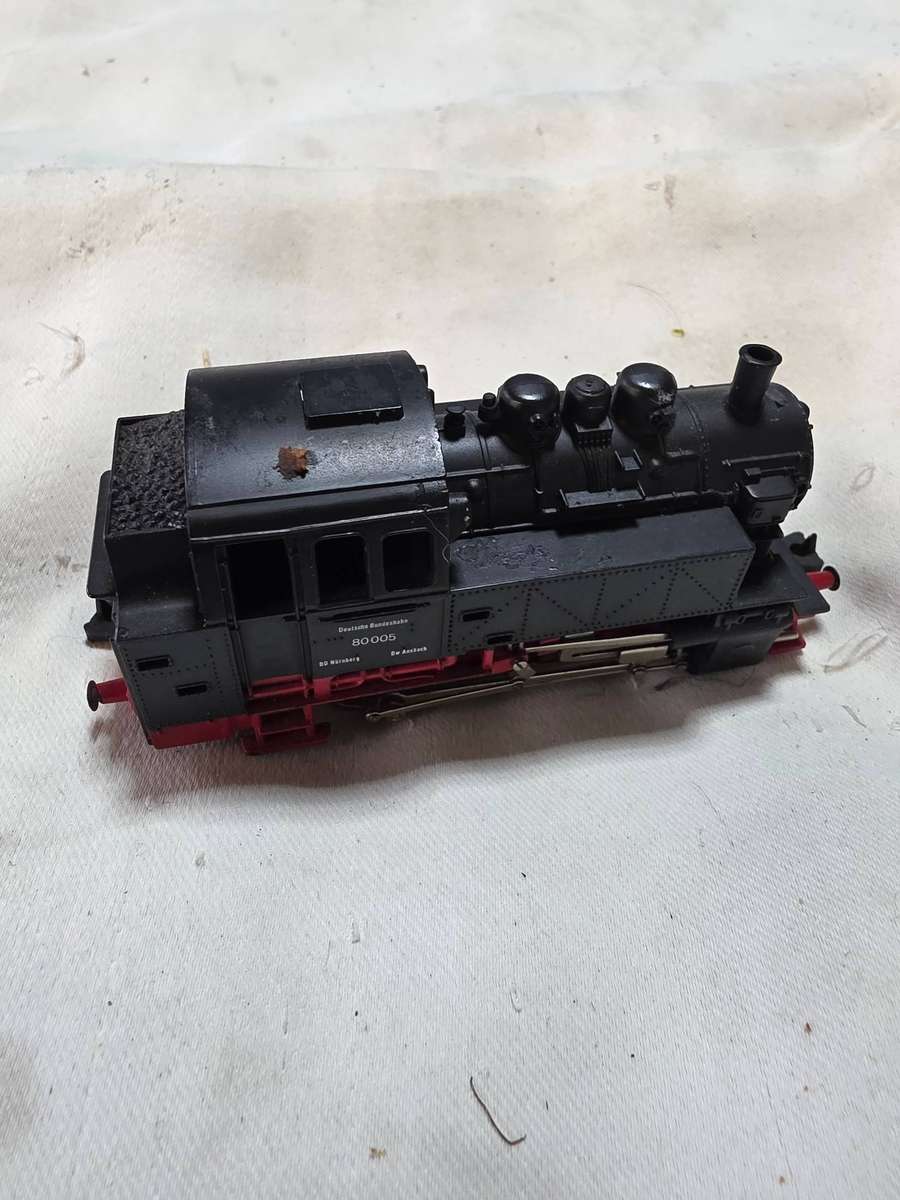 DB CLASS 80 STEAM LOCOMOTIVE (UNUSED, )80005