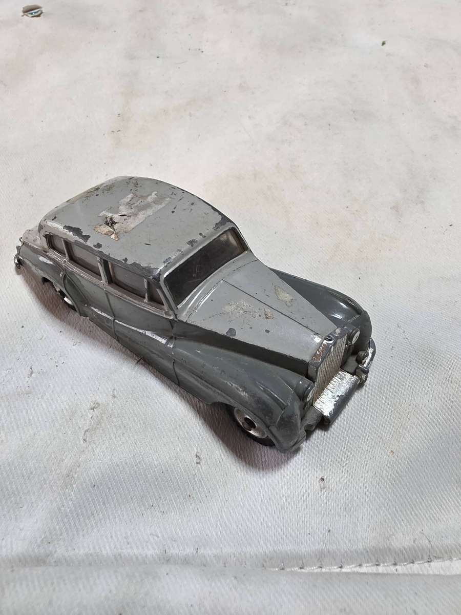 VINTAGE DINKY ROLLS ROYCE
