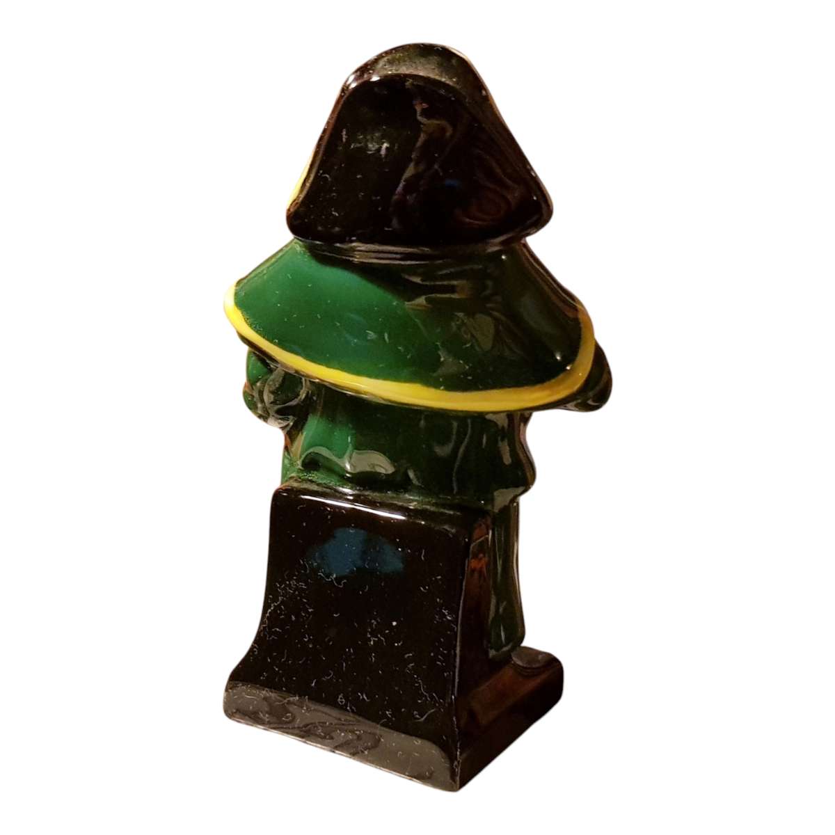 Royal Doulton Mr Bumble Figurine  Charles Dickens Series  Vintage HN2077 Figure