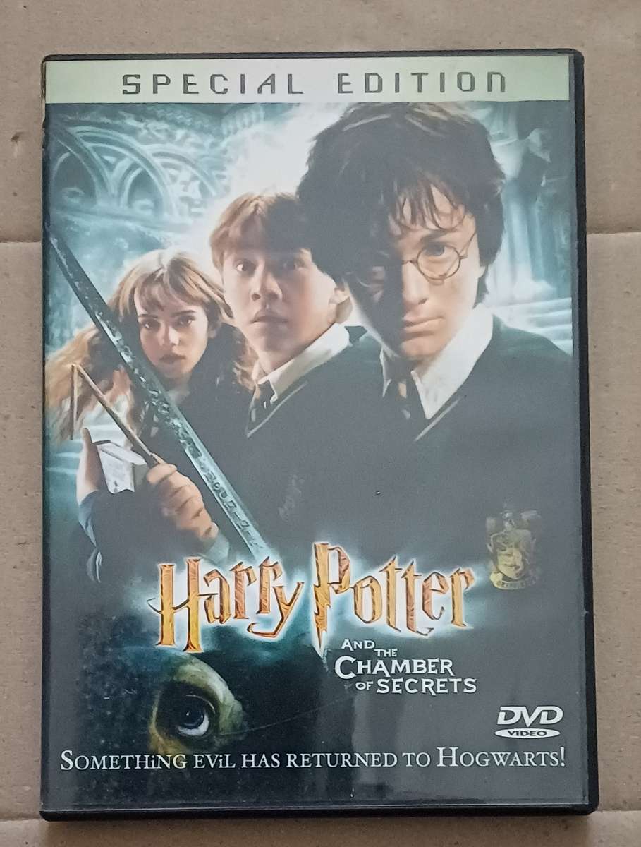 HARRY POTTER - AND THE CHAMBER OF SECRETS