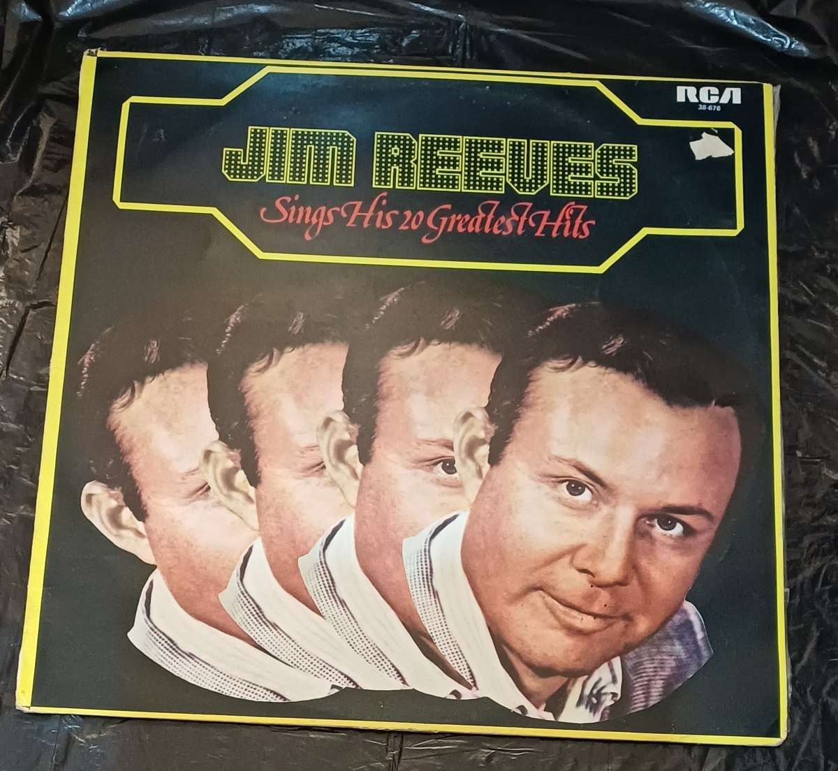 JIM REEVES - SINGS HIS 20 GREATEST HITS