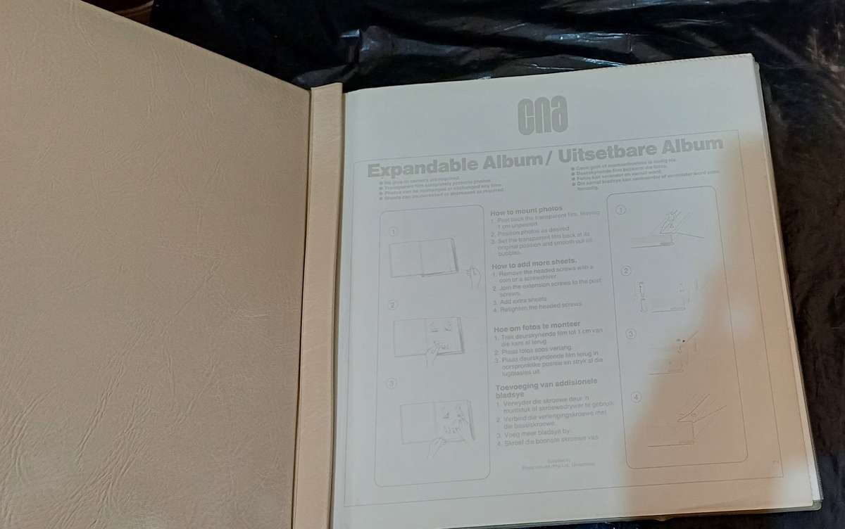 CNA EXPANDABLE ALBUM ( PHOTO ALBUM )