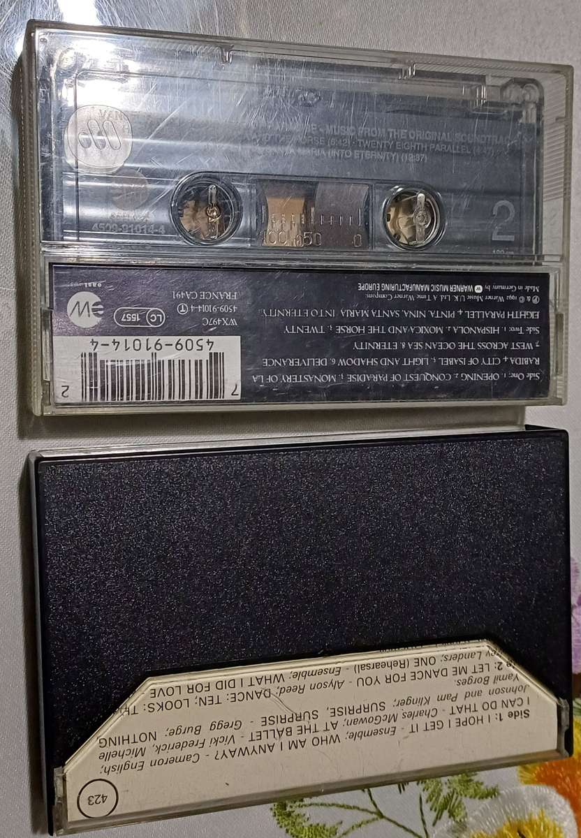 2 THEMES Cassette Tape's