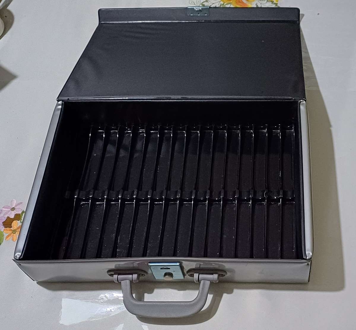 Vintage Cassette Tape Holder Carry Case