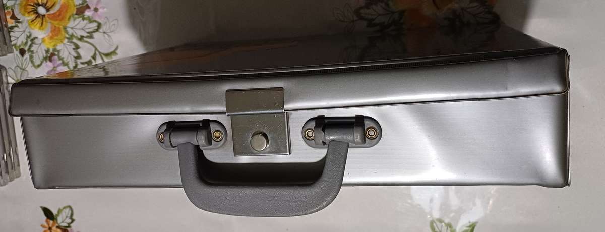 Vintage Cassette Tape Holder Carry Case