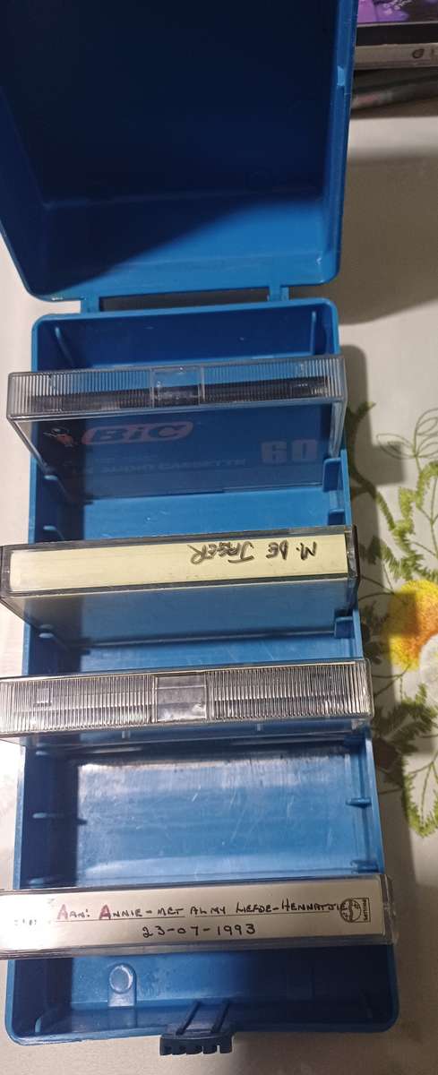 Vintage Plastic Cassette Tape Holder Carry Case