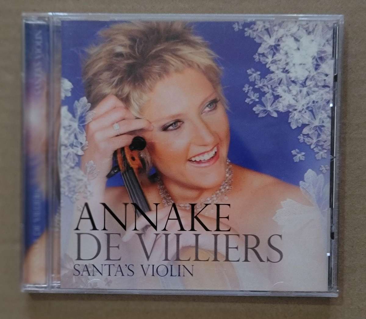 ANNAKE DE VILLIERS - SANTA'S VIOLIN