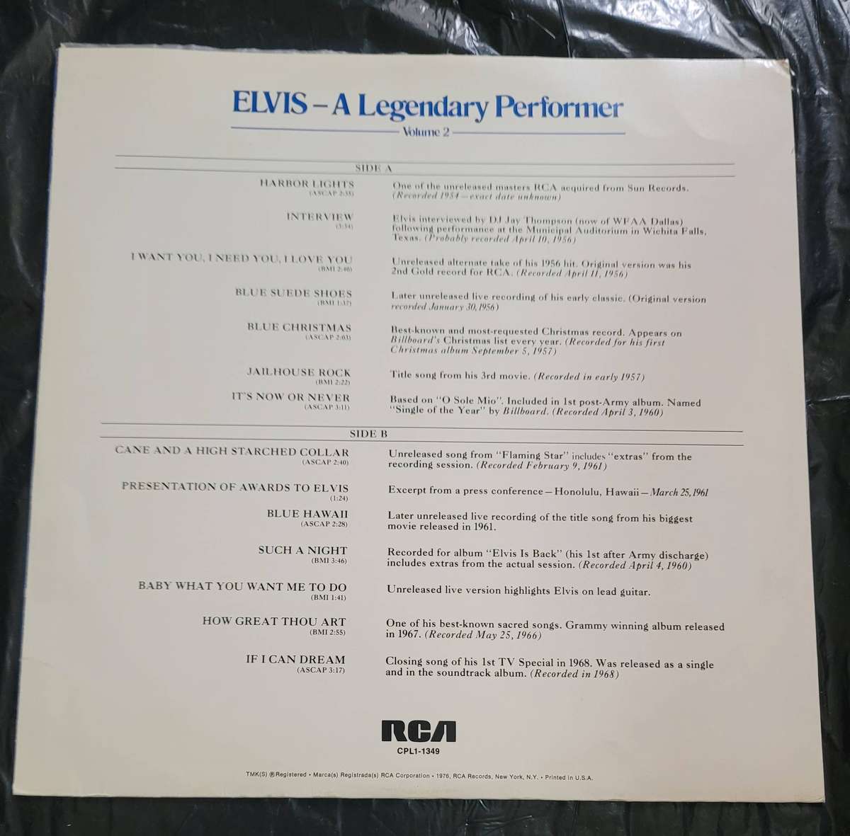 ELVIS PRESLEY VOLUME 2 A LEGENDARY PERFORMER