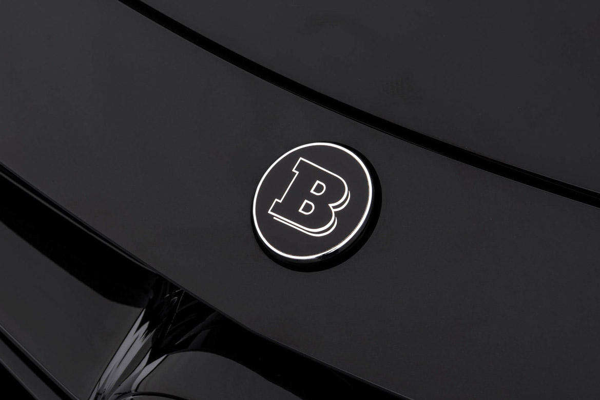 Mercedes bonnet badge
