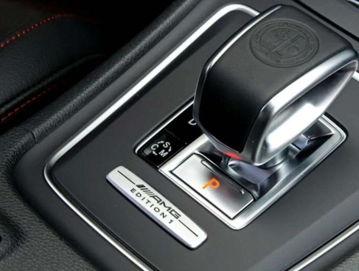 AMG edition 1 badges