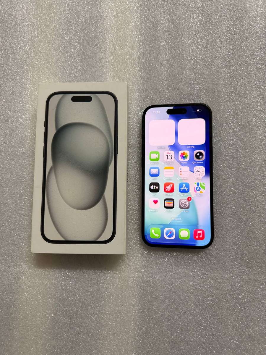 Apple IPhone 15 256GB - Black