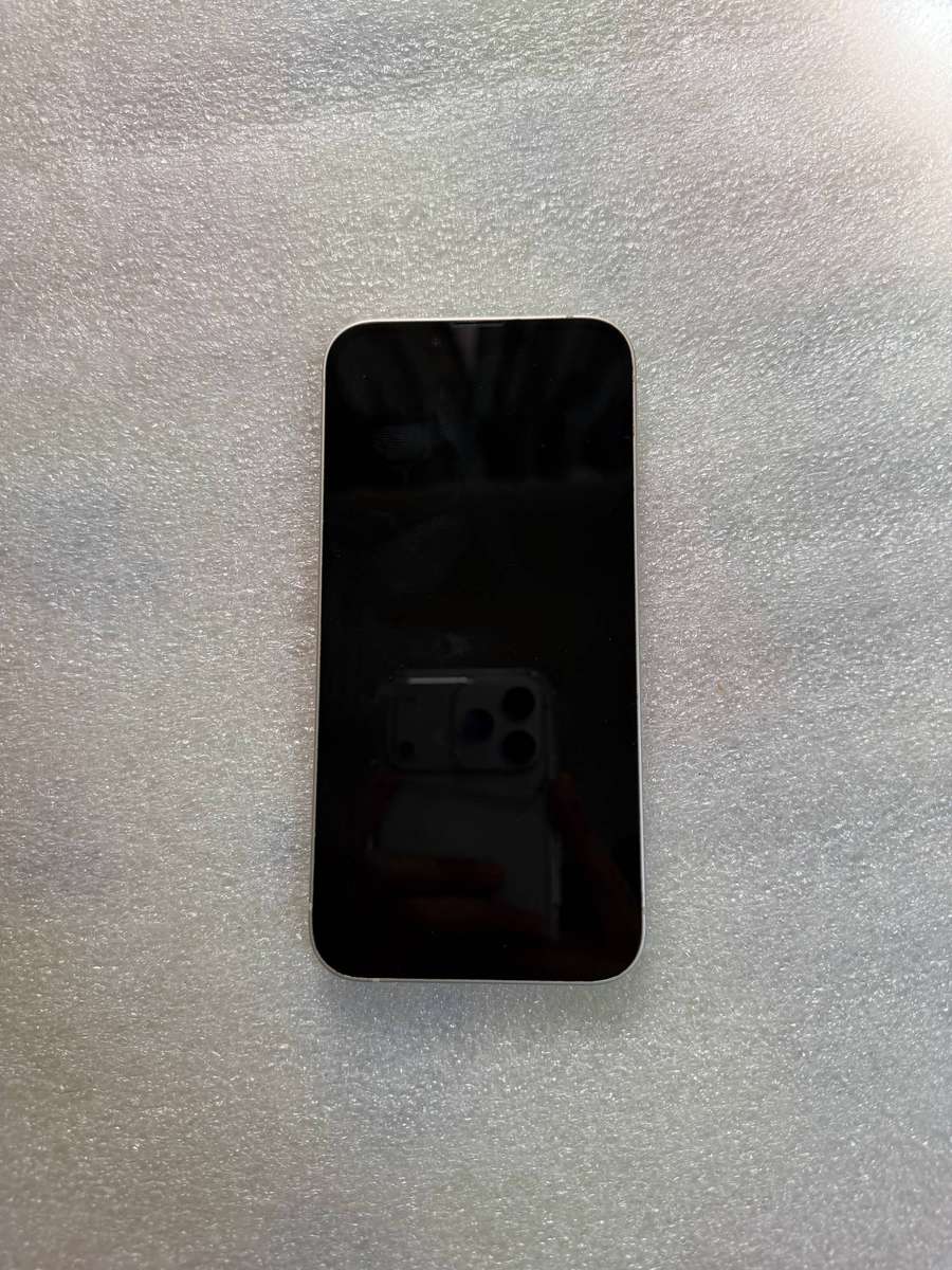 Apple IPhone 13  256gb - White