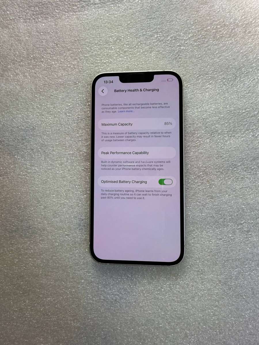 Apple IPhone 13  256gb - White