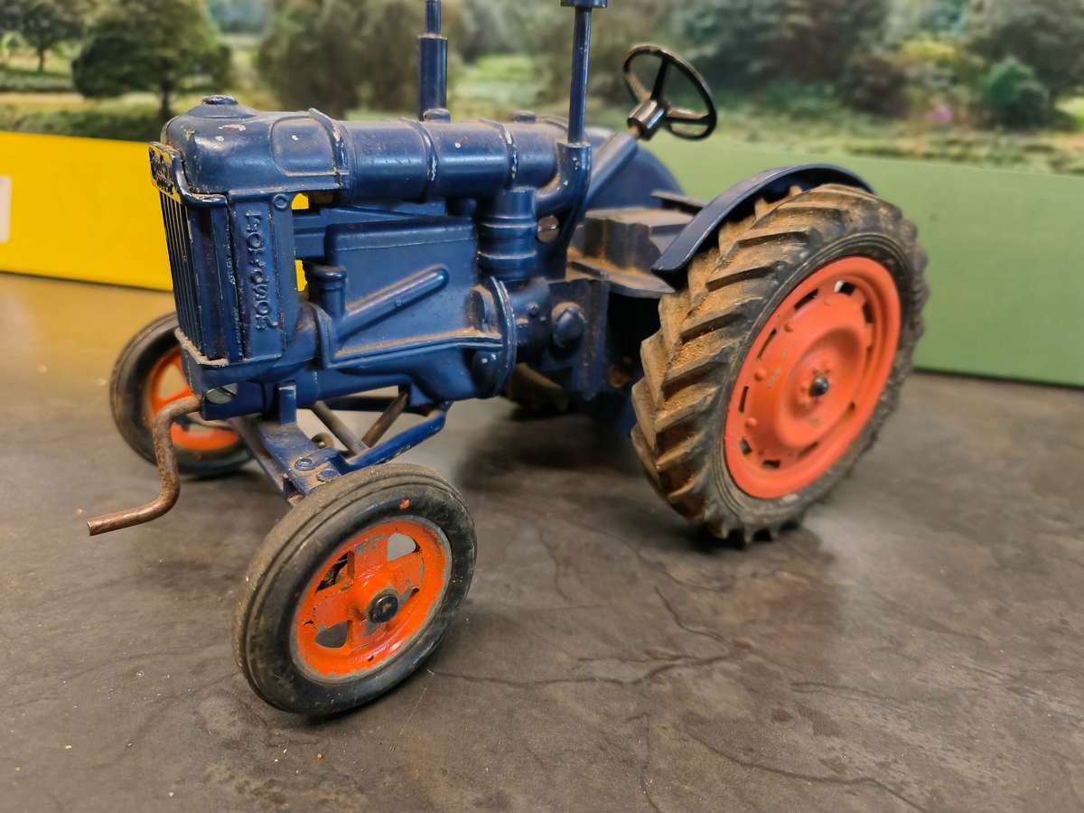 Chad Valley Fordson Major Farm Tractor - Clockwork - #2