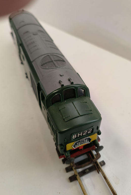 Tri-ang Class 37 Diesel Loco R.751 - Co-Co (Lot 531)