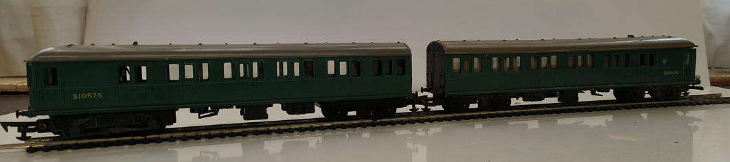 Vintage Tri-ang EMU set A (Lot 404)