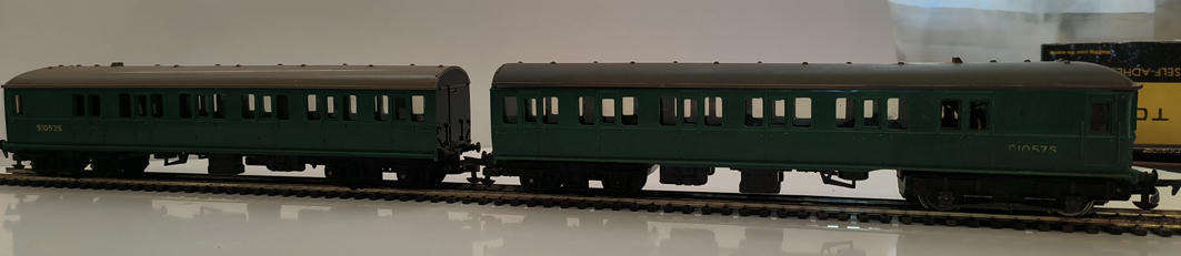 Vintage Tri-ang EMU set B (Lot 405)