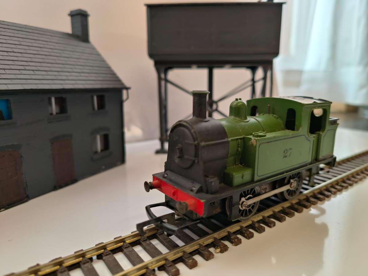 Tri-ang - 0-4-0T Locomotive (Green)